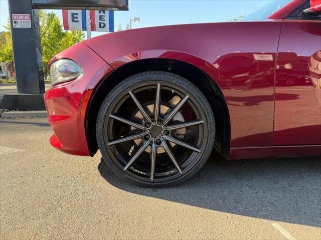 2020 Dodge Charger SXT RWD