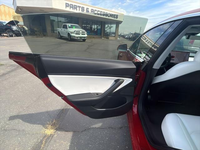 2018 Tesla Model 3 Unknown