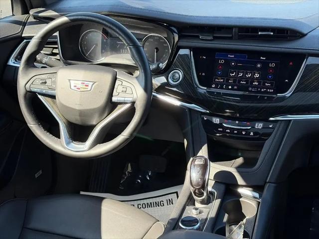 2022 Cadillac XT6 FWD Premium Luxury