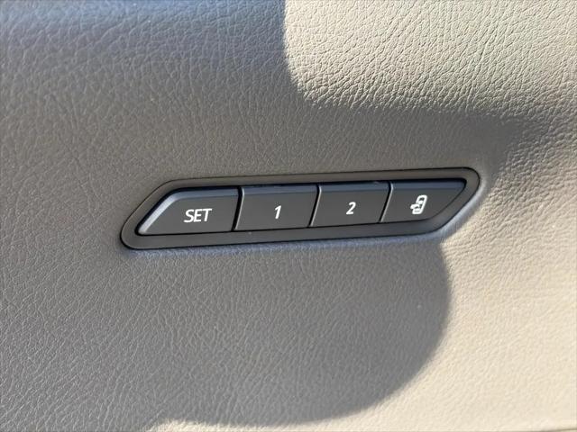 2022 Cadillac XT6 FWD Premium Luxury