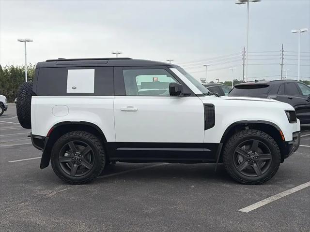 2022 Land Rover Defender 90 X-Dynamic S