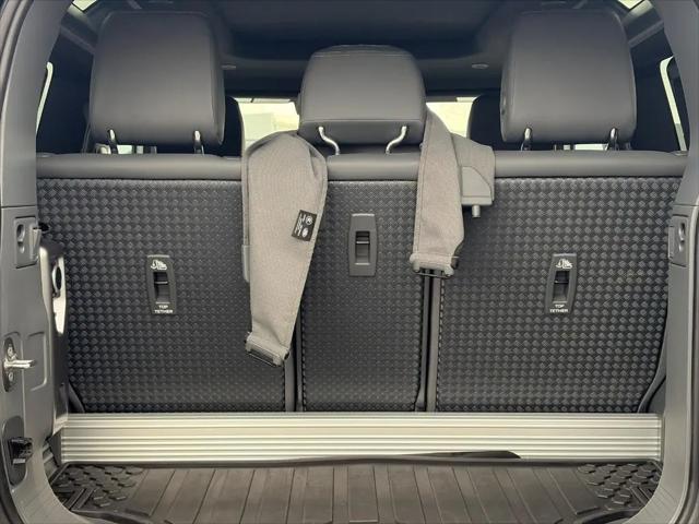 2022 Land Rover Defender 90 X-Dynamic S
