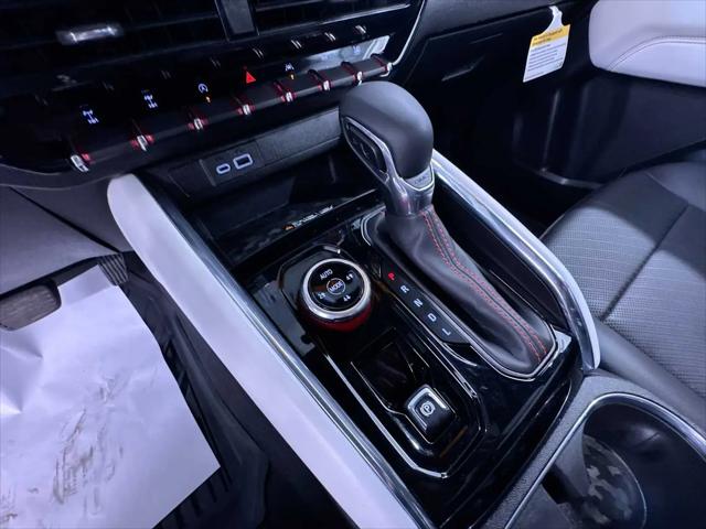 2023 GMC Canyon 4WD Crew Cab Short Box AT4X