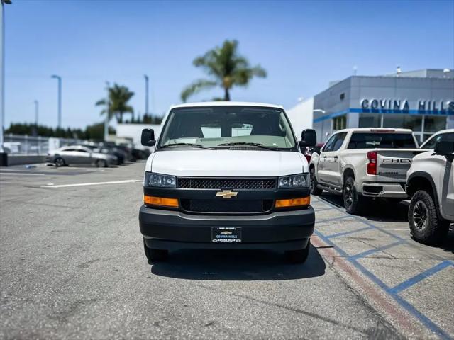 2026 Chevrolet Express Cargo Van 2500 Regular Wheelbase, WT, RWD