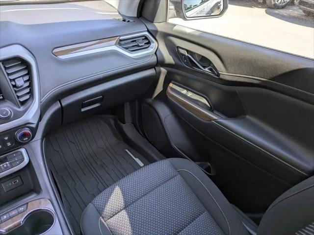 2023 GMC Acadia AWD SLE