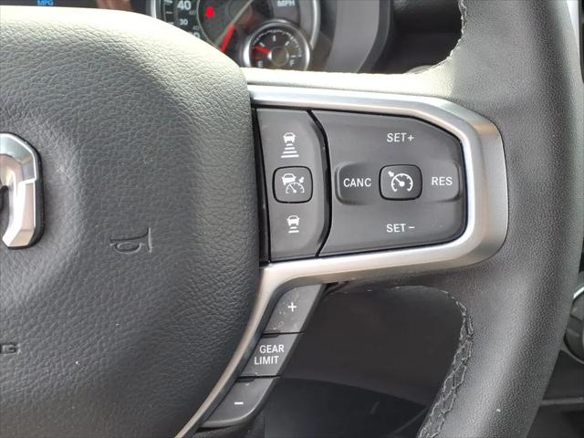 2025 Ram 1500 Big Horn Crew Cab 4x4 5'7" Box