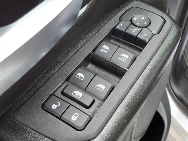2025 Ram 1500 Big Horn Crew Cab 4x4 5'7" Box
