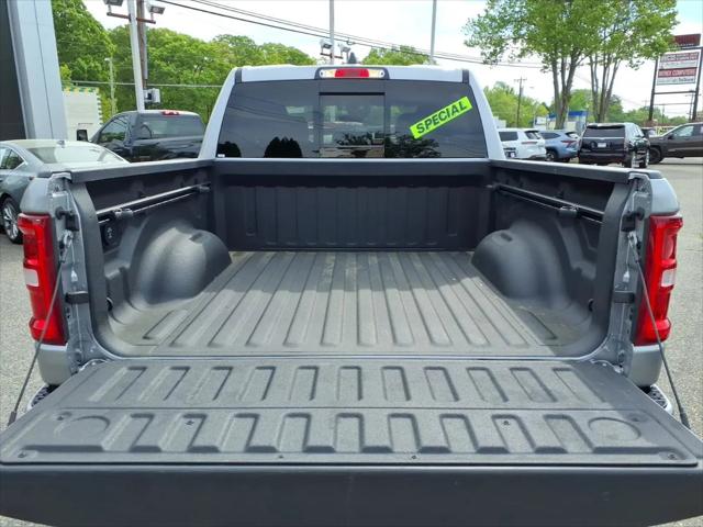 2025 Ram 1500 Big Horn Crew Cab 4x4 5'7" Box