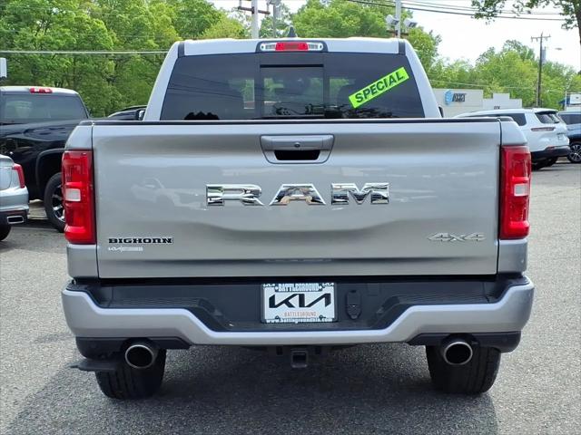 2025 Ram 1500 Big Horn Crew Cab 4x4 5'7" Box