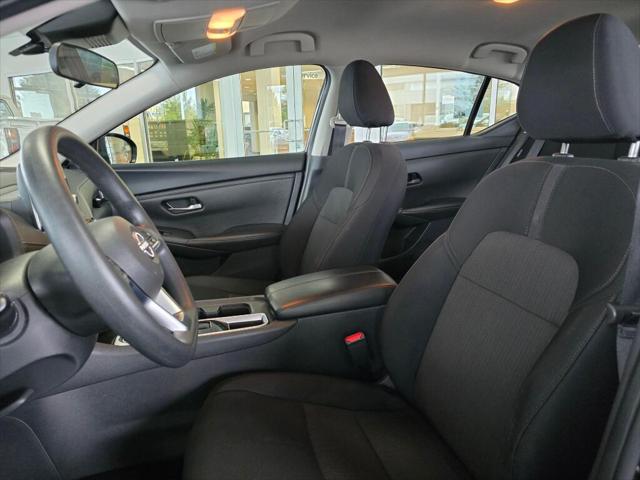2024 Nissan Sentra SV Xtronic CVT