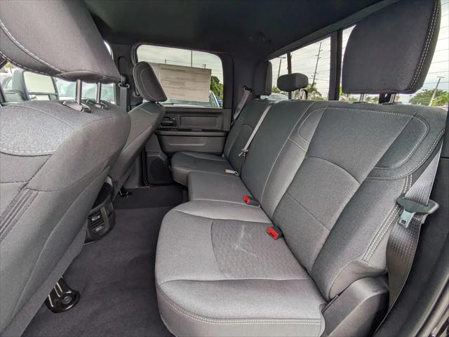 2026 Ram 2500 Black Express Crew Cab 4x4 64 Box