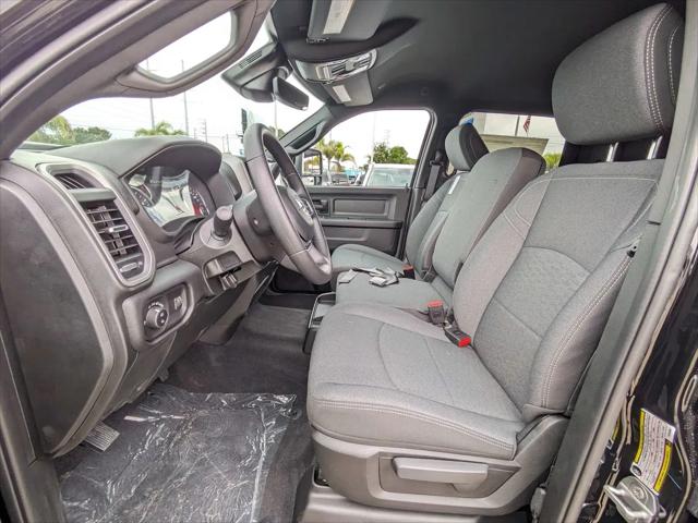 2026 Ram 2500 Black Express Crew Cab 4x4 64 Box