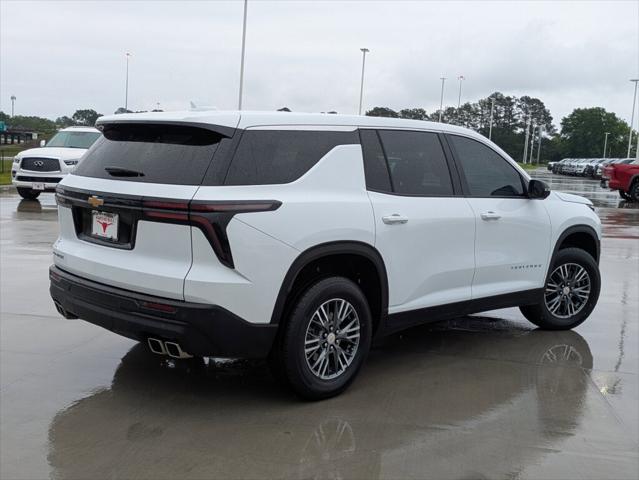 2024 Chevrolet Traverse FWD LS