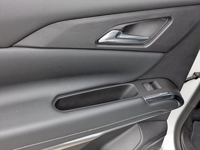 2024 Chevrolet Traverse FWD LS