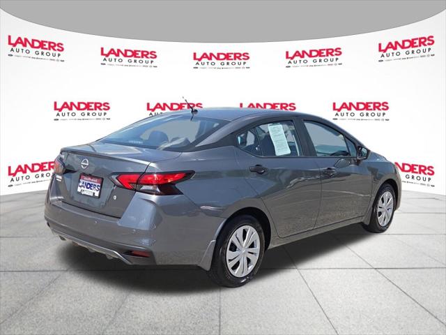 2025 Nissan Versa 1.6 S