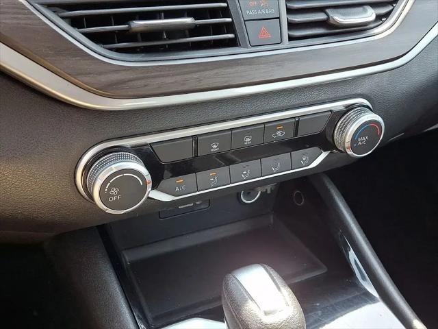2024 Nissan Altima SV FWD