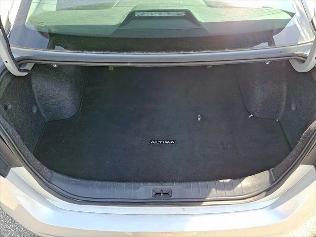 2024 Nissan Altima SV FWD
