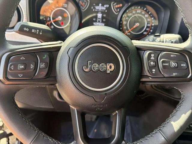 2025 Jeep Wrangler 4-Door Summit 4x4