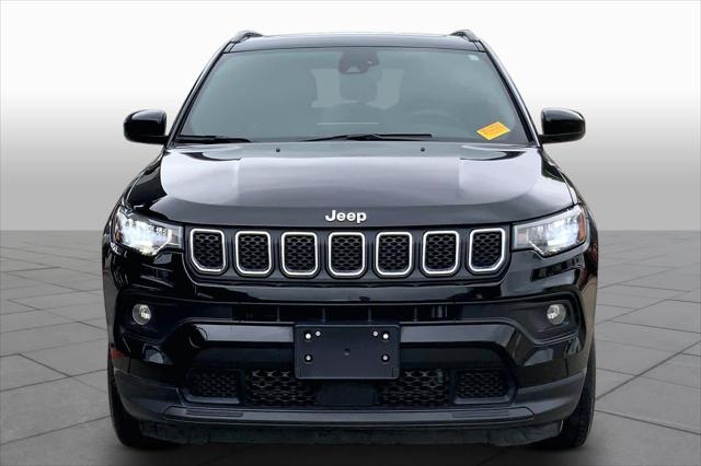 2024 Jeep Compass Latitude Lux FWD