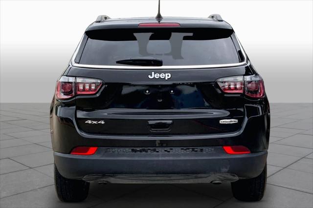 2024 Jeep Compass Latitude Lux FWD