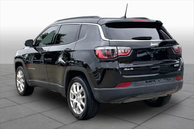 2024 Jeep Compass Latitude Lux FWD