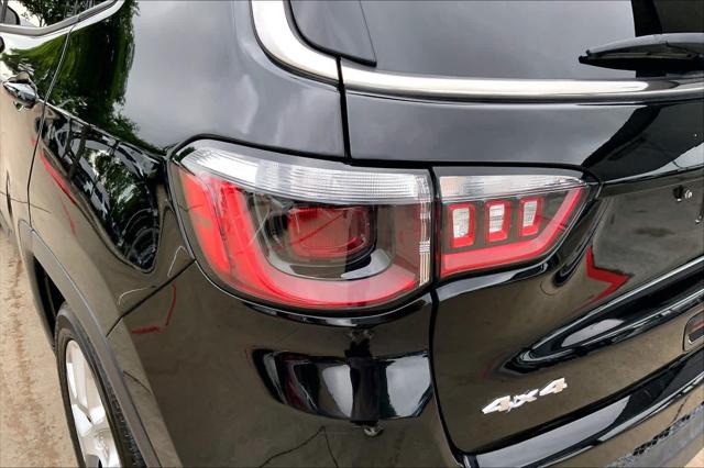 2024 Jeep Compass Latitude Lux FWD