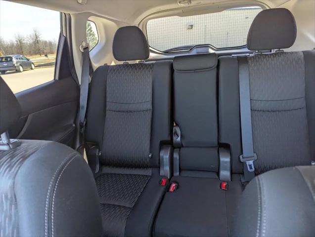 2017 Nissan Rogue SV