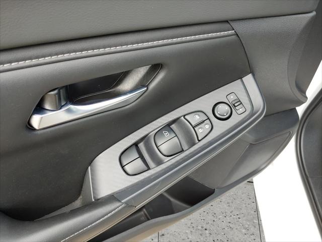 2023 Nissan Sentra SV Xtronic CVT
