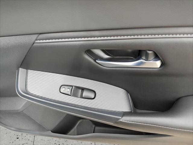 2023 Nissan Sentra SV Xtronic CVT