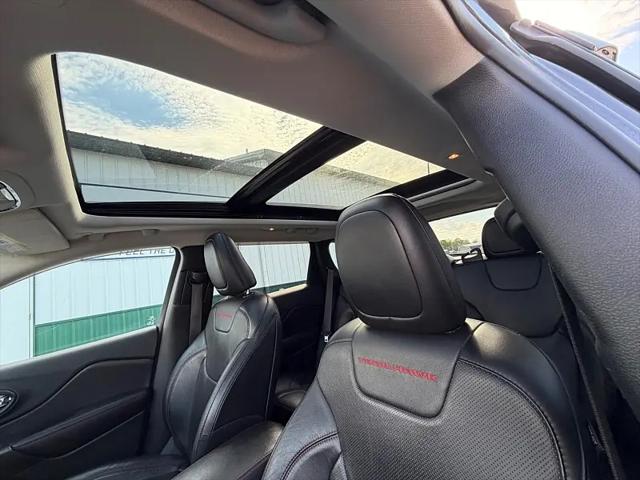 2020 Jeep Cherokee Trailhawk Elite