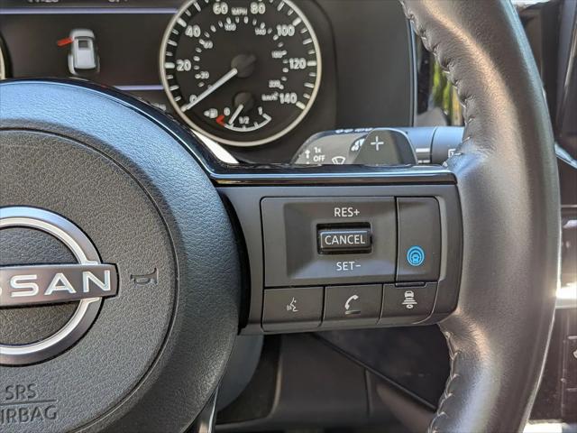2023 Nissan Pathfinder SL 4WD
