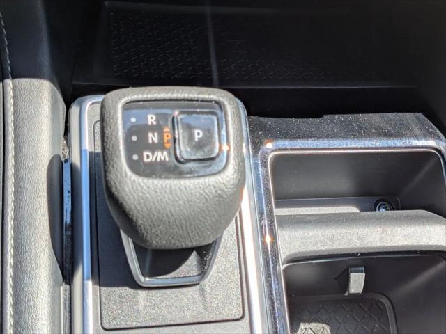 2023 Nissan Pathfinder SL 4WD