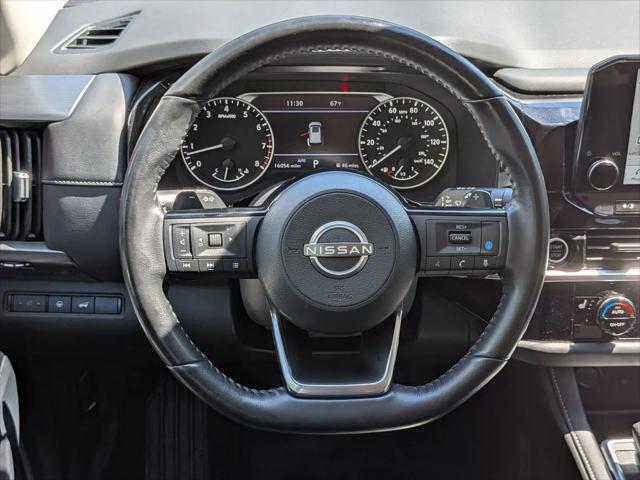 2023 Nissan Pathfinder SL 4WD
