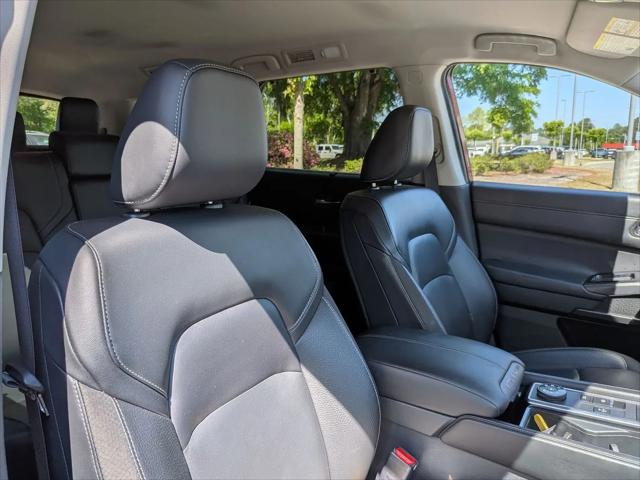 2023 Nissan Pathfinder SL 4WD