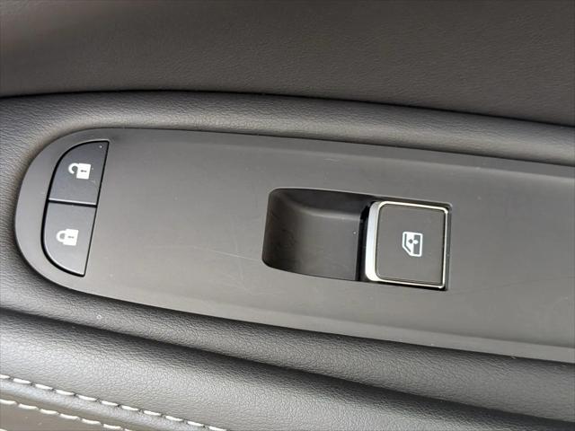2025 INFINITI QX60 LUXE AWD