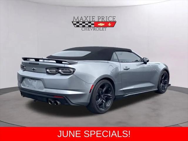 2023 Chevrolet Camaro RWD Convertible LT1