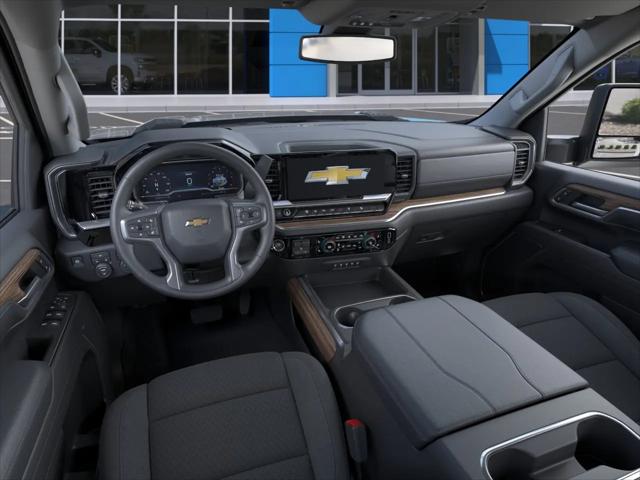 2026 Chevrolet Silverado 2500HD Crew Cab, Standard Bed, LT, 4WD
