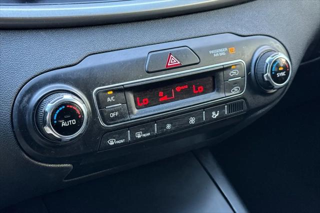 2019 Kia Sorento 3.3L LX