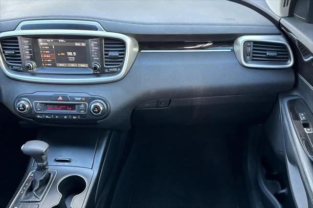 2019 Kia Sorento 3.3L LX