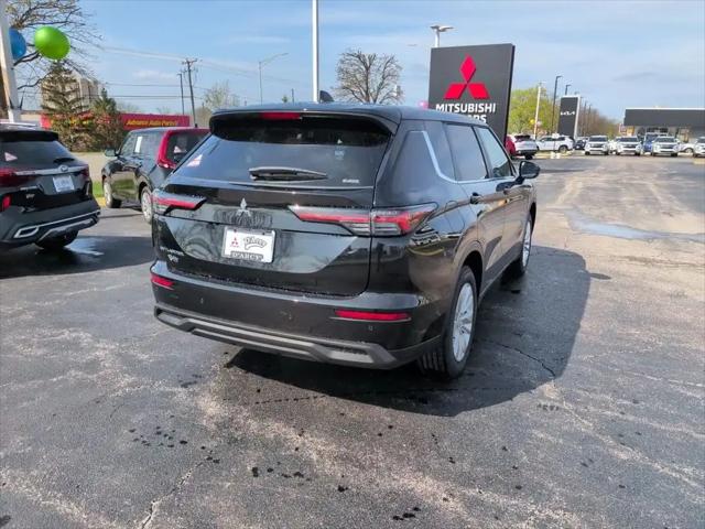 2026 Mitsubishi Outlander ES 2.5 S-AWC