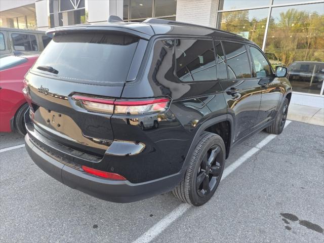 2024 Jeep Grand Cherokee L Altitude 4x4