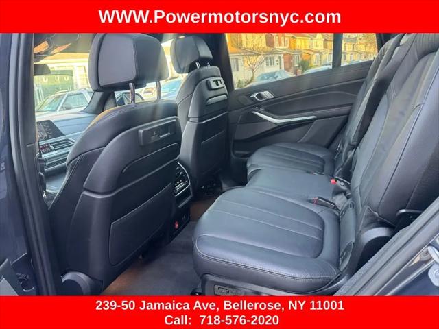 2021 BMW X7 xDrive40i
