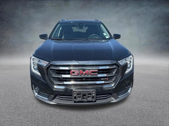 2023 GMC Terrain AWD AT4