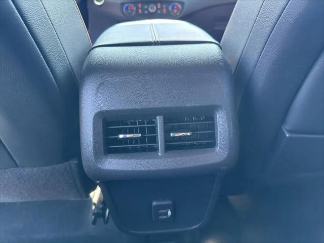 2023 GMC Terrain AWD AT4