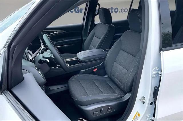 2026 Chevrolet Traverse AWD LT