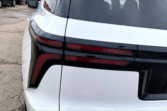 2026 Chevrolet Traverse AWD LT