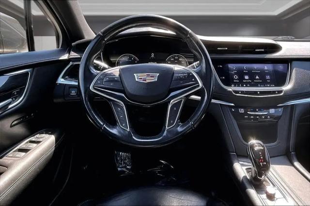 2020 Cadillac XT5 FWD Premium Luxury