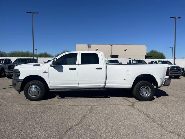 2026 Ram 3500 Tradesman Crew Cab 4x4 8 Box