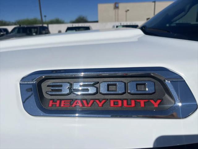 2026 Ram 3500 Tradesman Crew Cab 4x4 8 Box