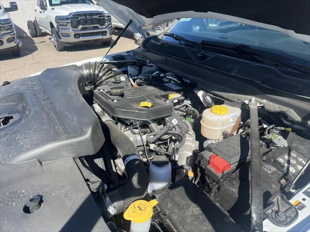 2026 Ram 3500 Tradesman Crew Cab 4x4 8 Box